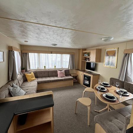 8 Berth Holiday Home At St Osyth Holiday Park Saint Osyth Exterior foto